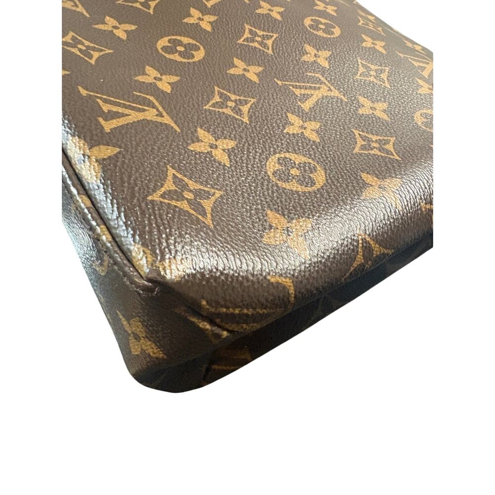Louis Vuitton Marignan Canvas with Black Accent - Picture 12 of 16